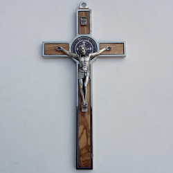 croix de saint benoit 20 cm