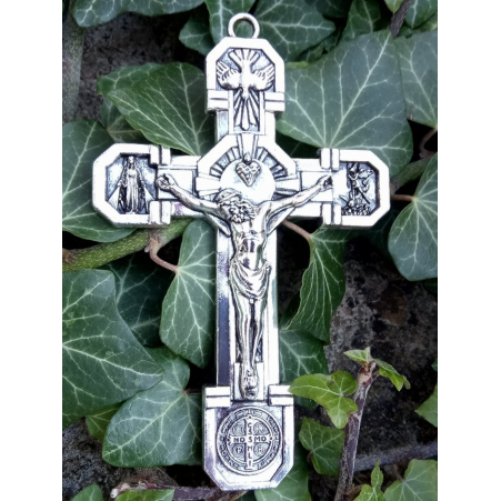 croix murale en métal