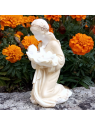 statue en albâtre de la Vierge à l'enfant