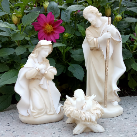 Crèche de Noël en albâtre