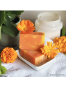 savon artisanal à la carotte pour le visage
