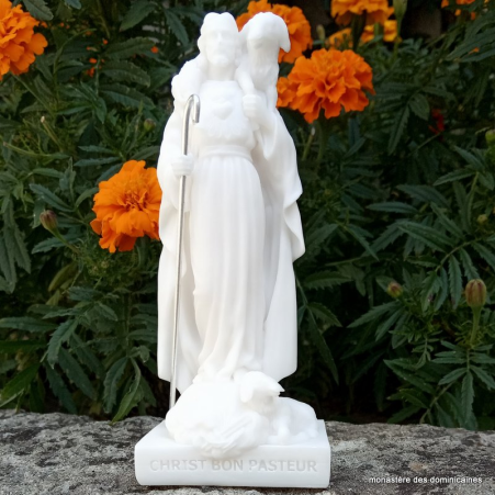 Petite statue du Christ Bon Pasteur