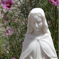 statue de la sainte vierge du fiat