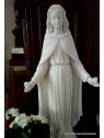 statue de marie en albâtre