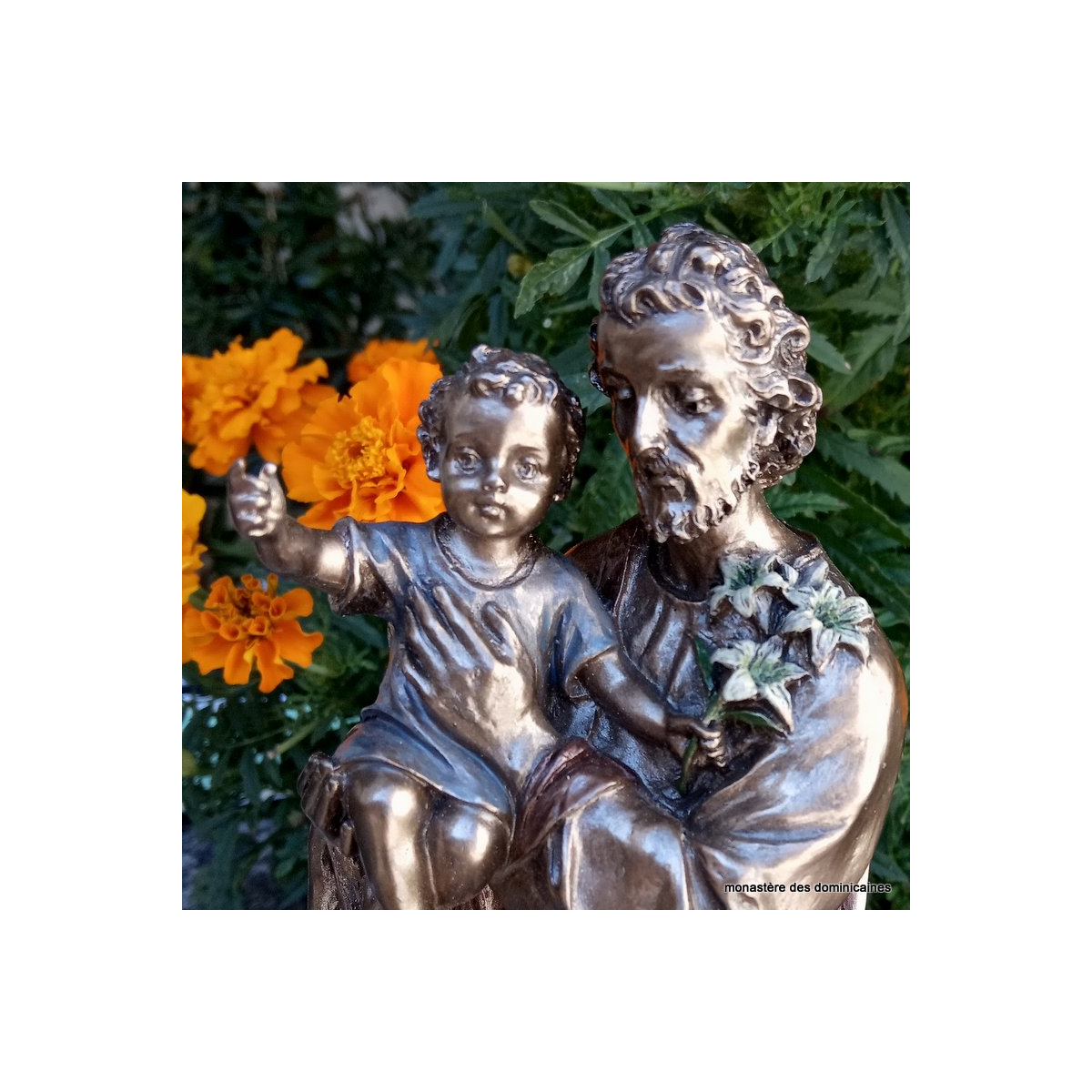 Statue de saint Joseph avec l'Enfant Jésus