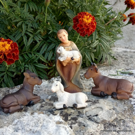 Crèche de Noël: les animaux et le berger